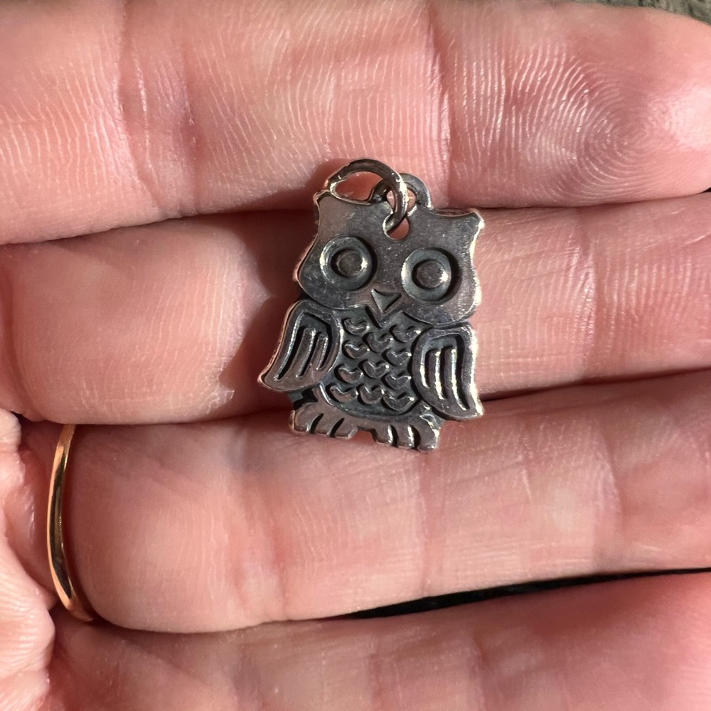 Retired James Avery Sterling Silver Hooty Owl Charm - Great Condition
